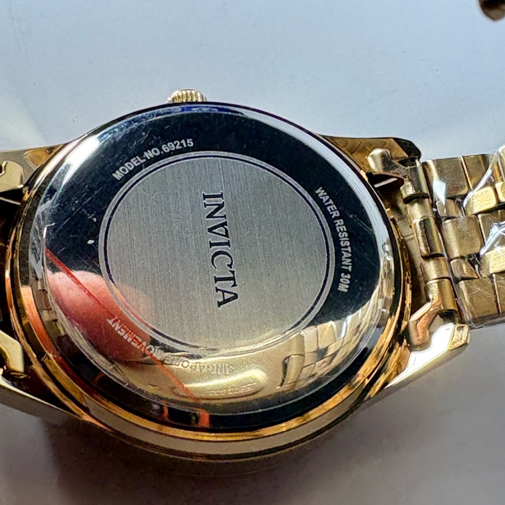 Brand New in the box 🔥🔥🔥Invicta Women’s Watch Gold Timepiece with waterproof. - Picture 7 of 12